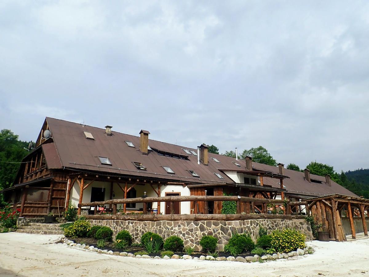 Zrebcin Mlyncok Apartment Slovenska Lupca Bagian luar foto