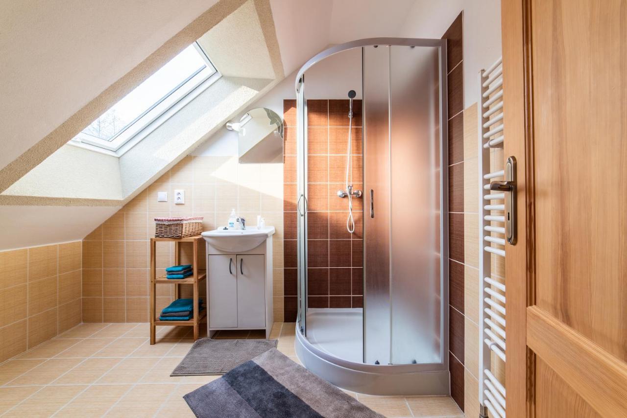 Zrebcin Mlyncok Apartment Slovenska Lupca Bagian luar foto